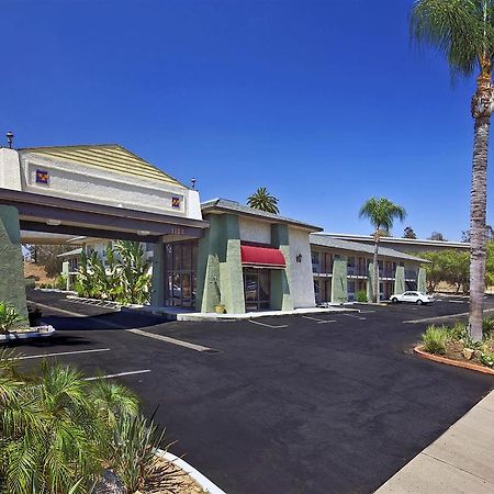 Motel 6-Redlands, Ca Εξωτερικό φωτογραφία