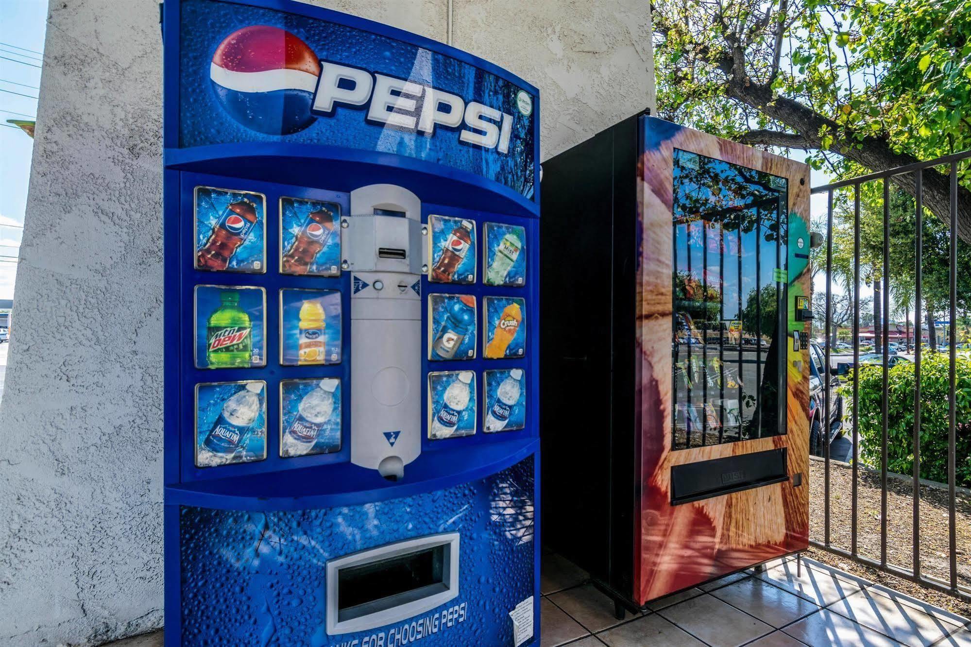 Motel 6-Redlands, Ca Εξωτερικό φωτογραφία