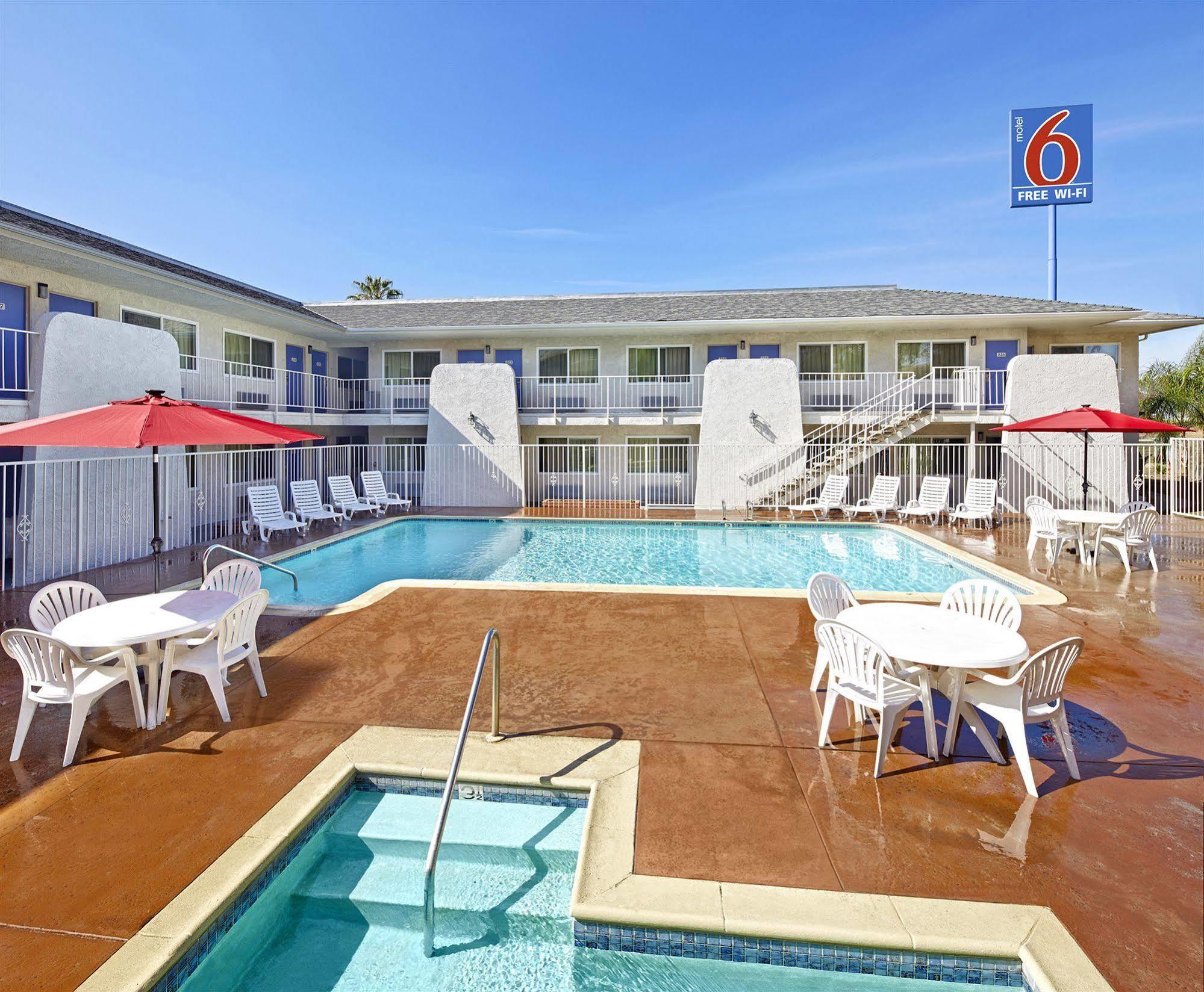 Motel 6-Redlands, Ca Εξωτερικό φωτογραφία