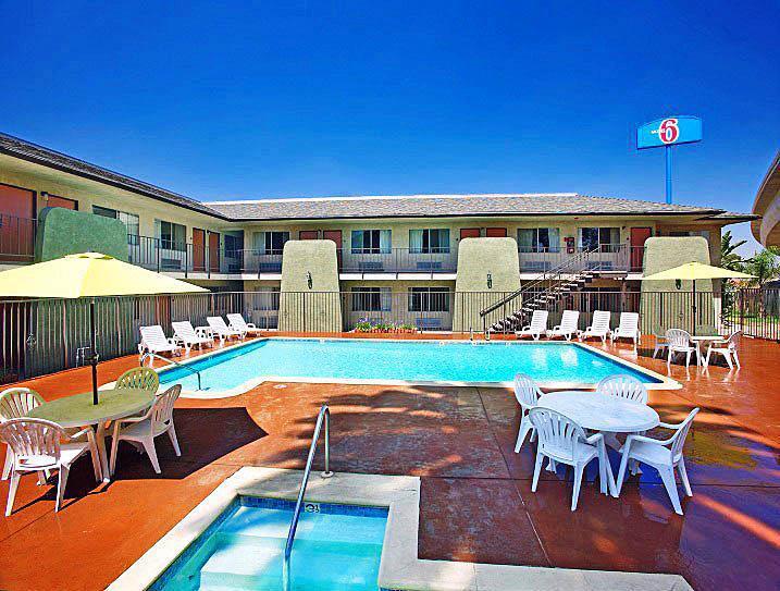 Motel 6-Redlands, Ca Ανέσεις φωτογραφία